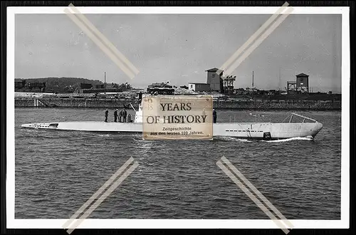 Foto Unterseeboot U-Boot U 18 Nummer am Boot und Turm deutsche Kriegsmarine aus