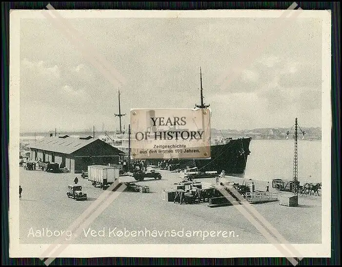 18x Foto Aalborg Dänemark um 1940 Rückseite Klebereste aus Fotoalbum beschädigt