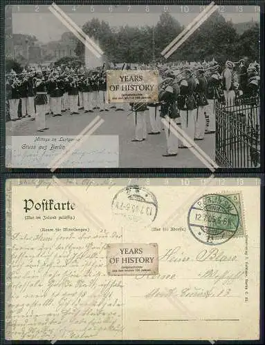 AK Berlin Mittags im Lustgarten Militärkapelle Musikinstrumente 1905 gelaufen 