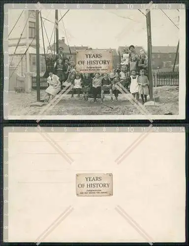 Foto AK kleine Mädchen Gruppe um 1933 mit Erzieher Nordseeinsel 