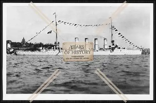 Foto SMS S.M.S. Breslau 1911 Kleiner Kreuzer mit Fahnen im Hafen Kaiserliche Ma
