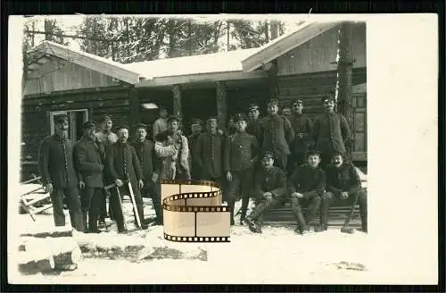 Foto AK 1. WK Soldaten Winter Ostftont 1917 Feldpost gelaufen