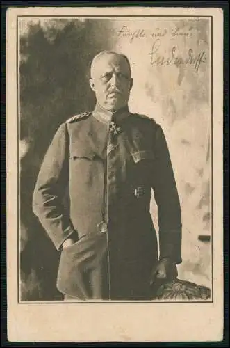 AK General Erich Ludendorff Standportrait Schwesternspende 1918 Berlin gelaufen