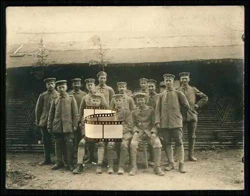 Foto 11x9cm  1. WK Soldaten Gruppenfoto Ostfront 1917 - Nr. 112