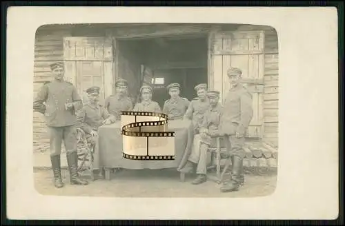Foto AK 14x9 cm 1. WK Soldaten an der Front Unterkunft Hütte - Nr. 98