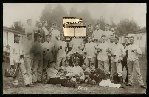 Foto AK 1. WK Weltkrieg - Soldaten in Felde Parole Heimat Bier 1914-18 - Nr. 81