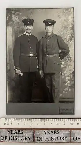 CAB Foto 2 Soldaten Seitengewehr Schirmmütze Koppel 1905-10 Petersdorff Berlin