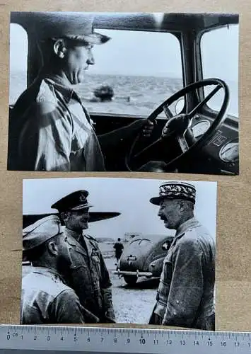 2x Foto Englische Soldaten im Fahrzeug Afrika uvm. Rückseite mit Archivstempel