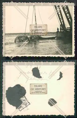 Foto  gesunkenes Boot U-Boot Unterseeboot wird mit Kran gehoben 1940 