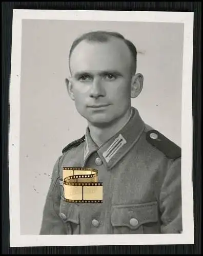 Orig. Foto Portrait Soldat Passfotogröße