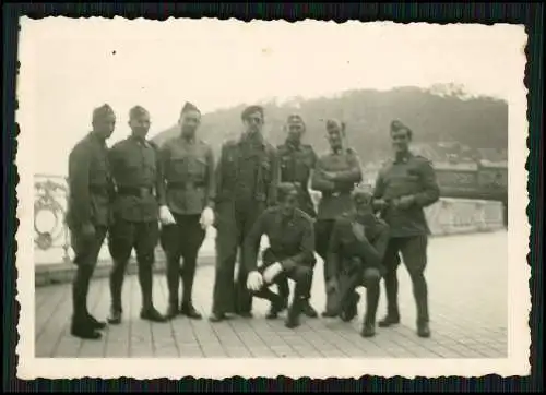 8x Orig. Foto Soldaten Vormarsch Russland 1942-43