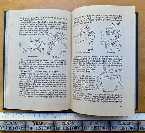 Spielen Tummeln Turnen von 1929 - an Barren Pferd Bock Kasten Tisch Turnlehre