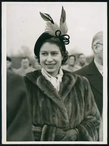 Foto 20x15cm - Portrait Prinzessin Elisabeth Großbritannien im Nerzmantel 1950