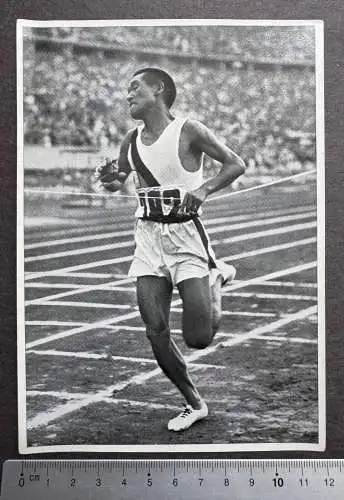 Kitei Son Japan der stahlharte Marathonläufer 42 KM - OLYMPIA 1936 Sammelbild 71