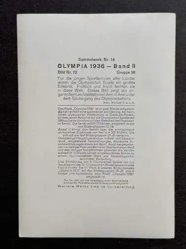 Junge Sportlerinnen Arm in Arm Olympiastadion Berlin  OLYMPIA 1936 Sammelbild 72