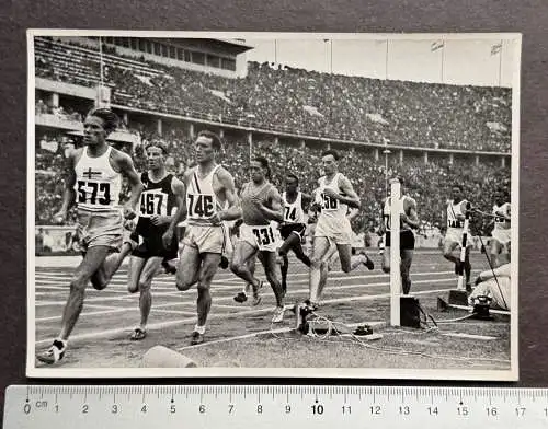 Jack Lovelock letzte Runde Olympiasieger 1500-m-Lauf- OLYMPIA 1936 Sammelbild 40
