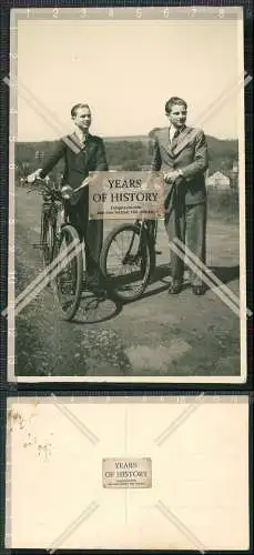 Foto AK Junge Männer Fahrrad 1935-40 Dorfstraße Köln Rheinisch-Bergischer-Kreis