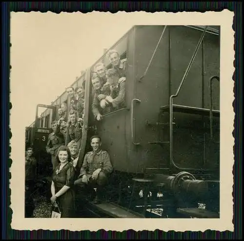 21x Foto Kriegszerstörungen Vormarsch Soldaten der Wehrmacht Bahnhof Zug 1940-42