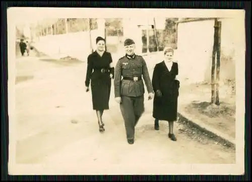 10x Foto Frankreich Kriegszerstörungen 1940-41 Fahrzeuge Wehrmacht Vormarsch uvm