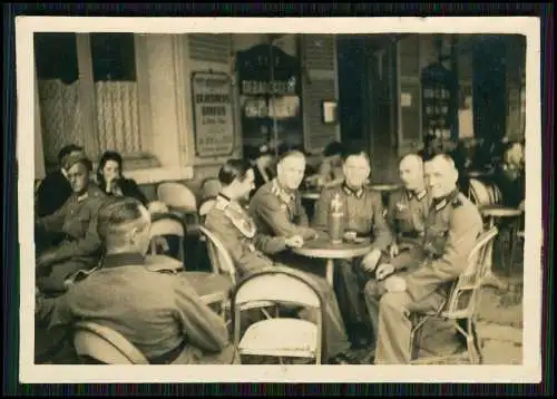 10x Foto Frankreich Kriegszerstörungen 1940-41 Fahrzeuge Wehrmacht Vormarsch uvm