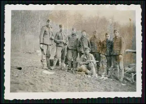 10x Foto Frankreich Kriegszerstörungen 1940-41 Fahrzeuge Wehrmacht Vormarsch uvm