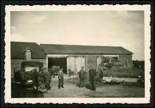 10x Foto Soldaten Wehrmacht Vormarsch mit Bus Omnibus Belgien Frankreich 1941-42