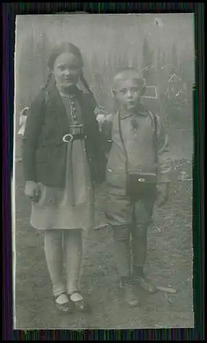 12x Foto Familie Kinder Jungs Mädchen fröhliches beisammen sein 1925-35