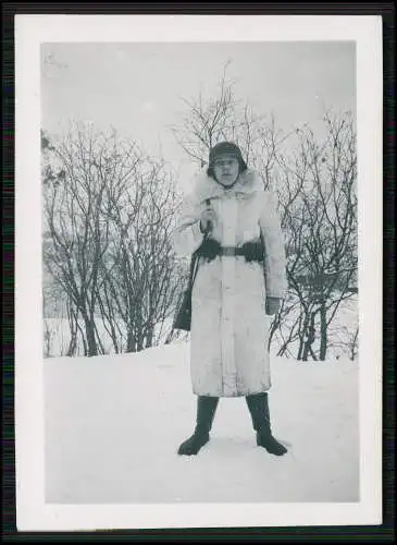 4x Foto Soldaten Wehrmacht Winter Frühjahr 1942 Quartier Bauern Dorf  Russland