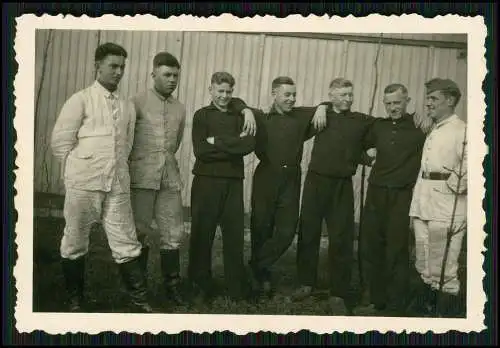 10x Foto Soldaten RAD Baracken Lager Arbeitseinsatz uvm. 1938-40