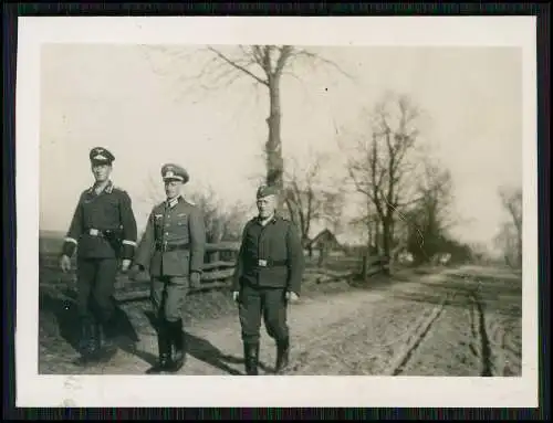 9x Foto Soldaten Wehrmacht Luftwaffe Quartier Dorf Polen oder Russland 1941-42