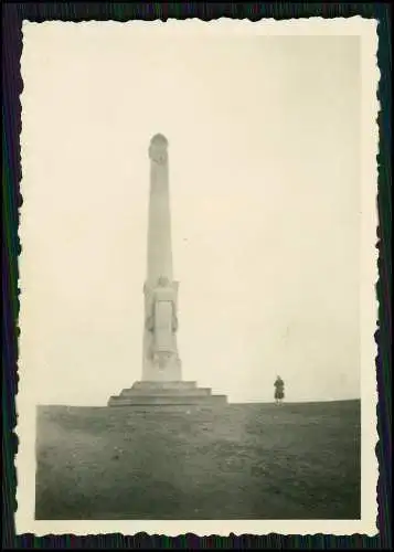 3x Foto Denkmäler in Frankreich fotografiert von Soldat der Wehrmacht 1941