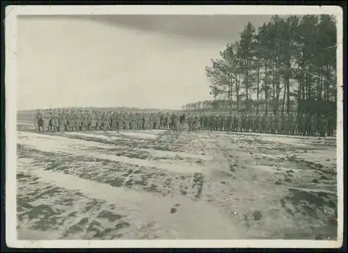 Foto 18x13cm Soldaten im Felde -  weitere Beschreibung siehe Rückseite