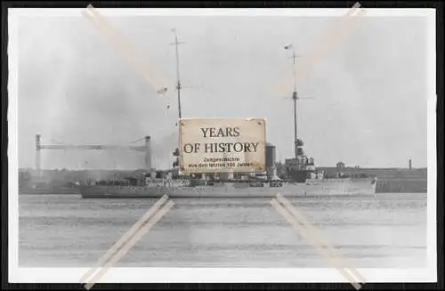 Foto SMS S.M.S. Regensburg 1914 Kleiner Kreuzer im Hafen Kaiserliche Marine