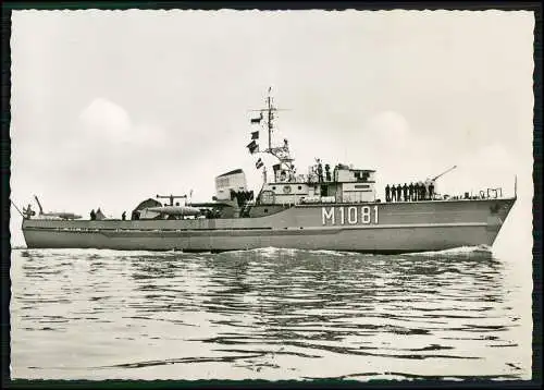 Foto AK Deutsches Kriegsschiff, Konstanz, M 1081, Minensuchboot, Bundesmarine