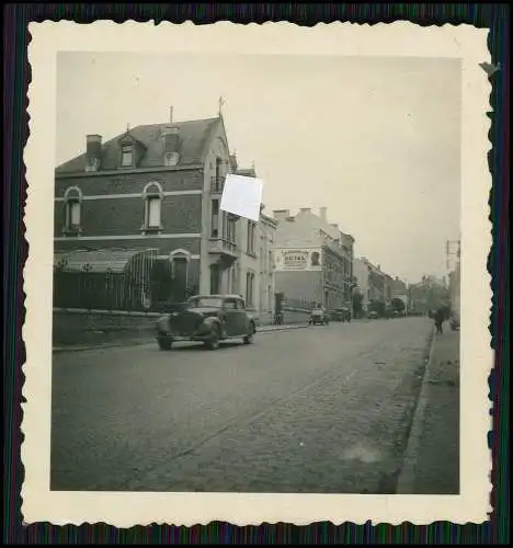 Foto Vormarsch-Straße Hotel Fahrzeug PKW Wehrmacht Belgien Frankreich 1940-41