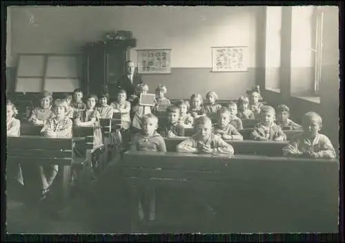 Foto 17x12 cm Schulklasse mit Lehrer Kinder Mädchen Jungs Köln 1931