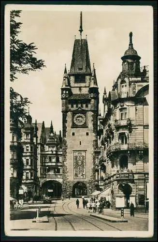 2x Foto AK Freiburg Breisgau Martinstor und Panorama der Stadt mit Kirchen 1940