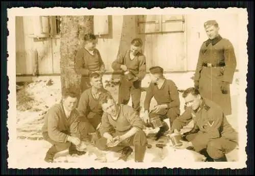 7x Foto Soldaten Wehrmacht Spaß und Freizeit in der Kaserne und auf der Stube