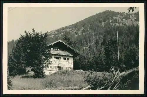 Foto AK Neuhaus Schliersee Lr.Miesbach Bergheim der Isarwerke Relief an Hauswand