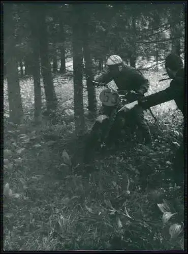 Pressefoto 18x13cm Motorrad Motocross-Rennen im Gelände 1953-65 NRW u.a. Nr. 37