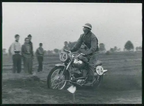 Pressefoto 18x13cm Motorrad Motocross-Rennen im Gelände 1953-65 NRW u.a. Nr. 24