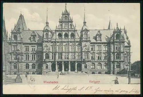 AK Wiesbaden in Hessen, Rathaus 1905 gelaufen