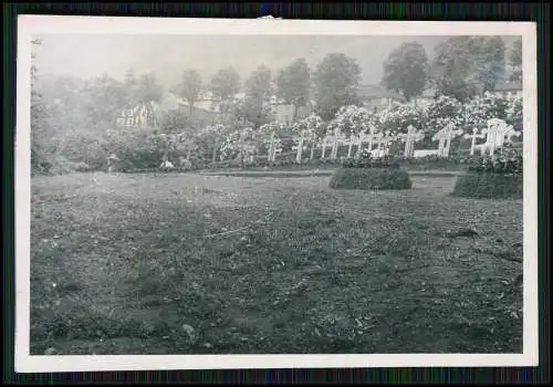 Foto Gräber Kreuzer Blumenschmuck 1940