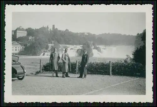 Foto Stein am Rhein Kanton Schaffhausen Rathausplatz Brunnen Fahrrad Rheinfall