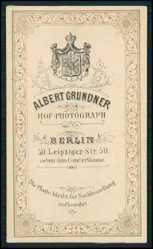 CDV - Fotografie Albert Grundner, Berlin, Leipziger Str. 47 feine Herr mit Bart