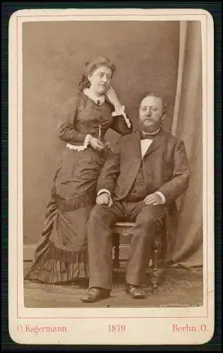 CDV - Fotografie Otto Kagermann, Berlin, Holzmarkt Str. 71 feines Ehepaar 1879