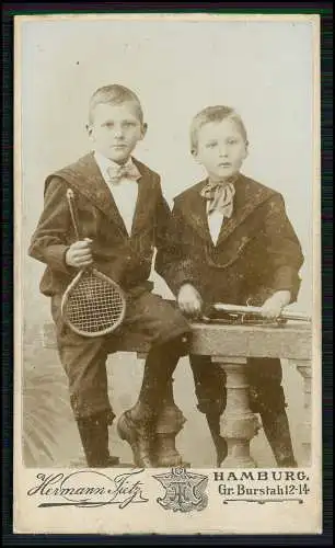 CDV Foto - 2 Jungs Knaben mit Tennisschläger Atelier Tietz Hamburg