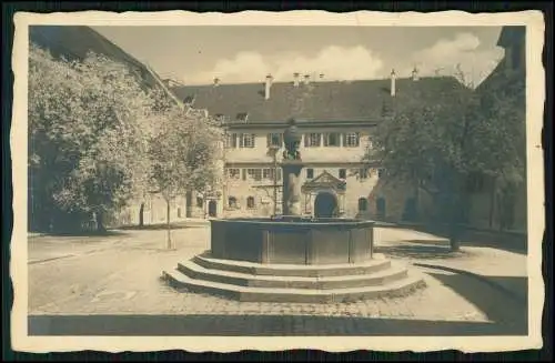 Foto AK Tübingen am Neckar Schlosshof Brunnen 1931 gelaufen