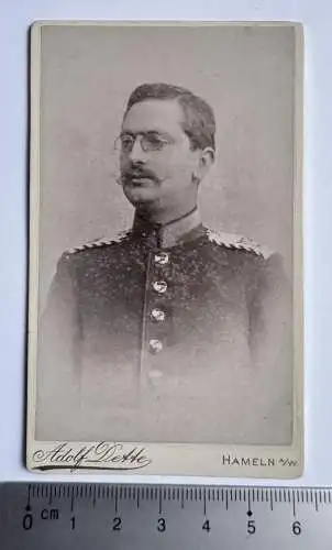 Foto CDV Portrait Soldat Uniform Atelier Adolf Dette Hameln an der Weser