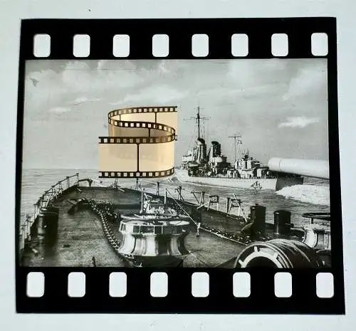 Zelluloid Dia-Negativ-Film Foto - Kriegsmarine - 4x3,5cm Kriegsschiff Boote